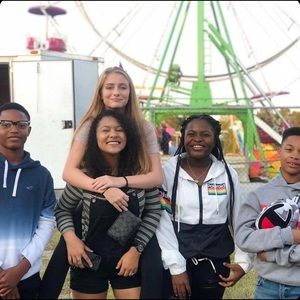 Meet your Posher, Frankey